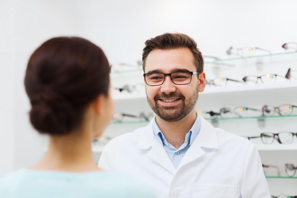 Brillenberatung beim Optiker